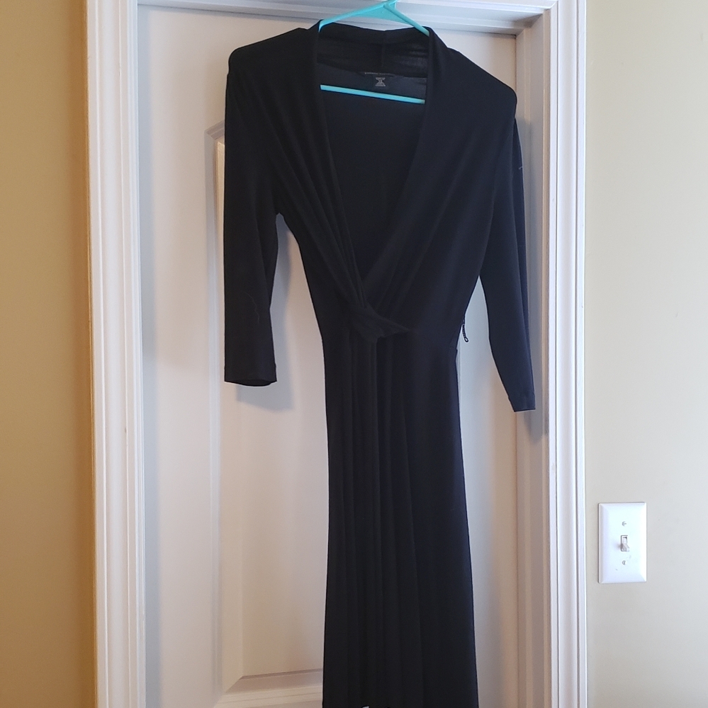 Banana Republic Low Vneck Wrap Dress